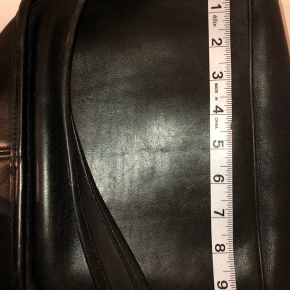 COACH 9170 classic shoulder bag black leather vintage flap saddle bag
